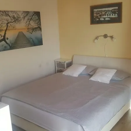 Apartment Dokic